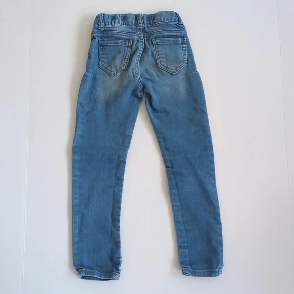 6/$18 - Cat & Jack Jegging Jeans Size 5T - Picture 6 of 6